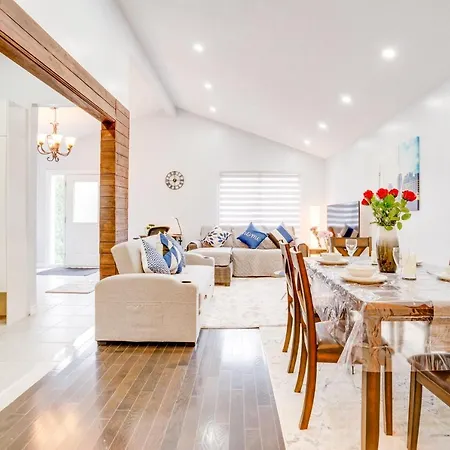 Furnished Family Home Near Toronto - Great Location Game Room - Backyard - Parking & Self Checkin Pickering Exterior photo
